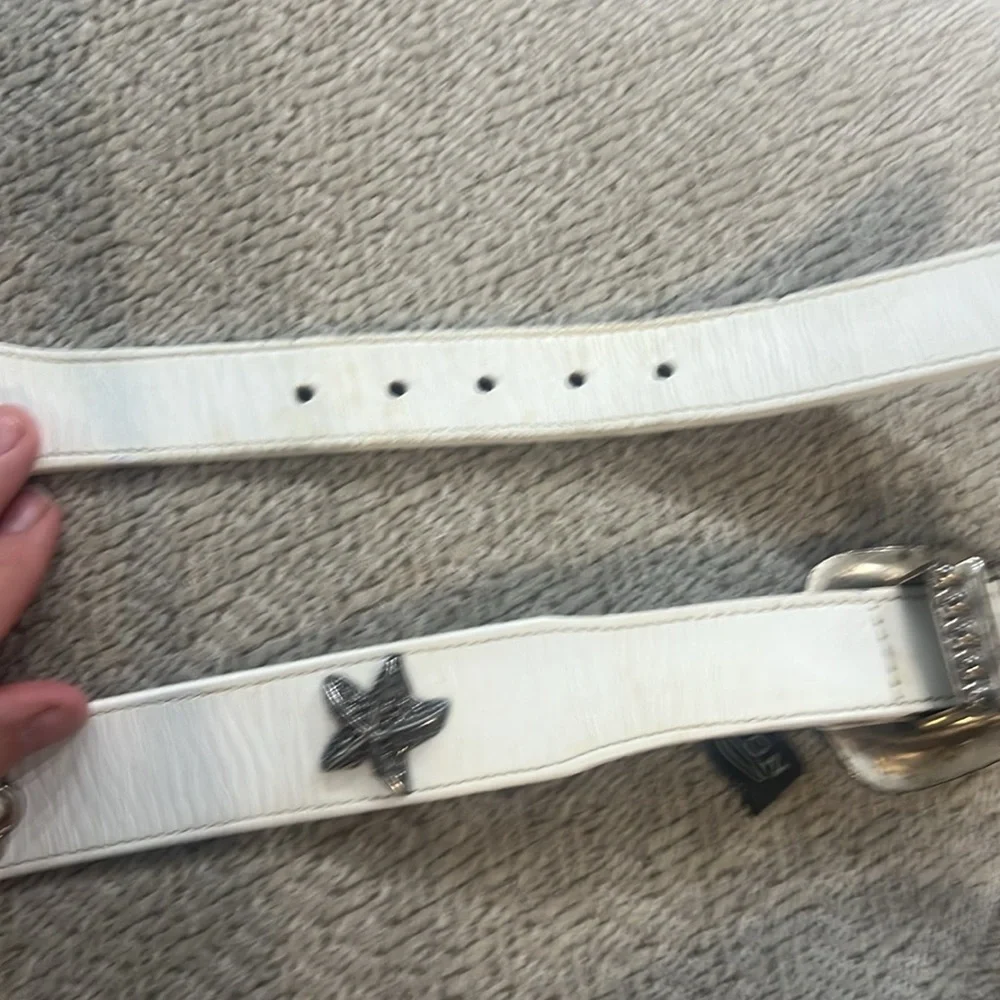 Vintage Brighton White Leather sea shell Belt with Silver Accents